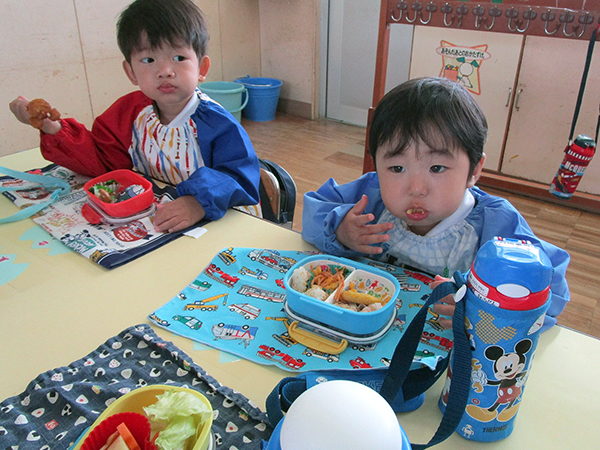 お弁当給食