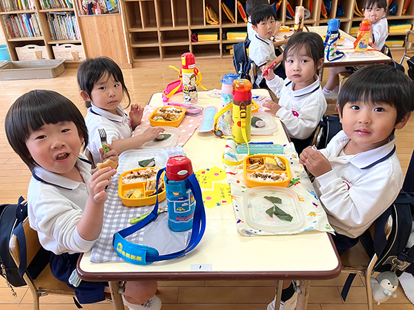 給食